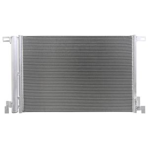 CONDENSADOR AD Q7 17-22 L4 2.0/V6 3.0L C/SECADOR 25 4/5X17 3/5X12MM ALUM SOLD POLAR