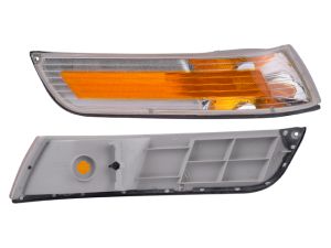 CUARTO PUNTA FD GRAND MARQUIS 95-97 BCO/AMB C/1 FOCO TYC DER